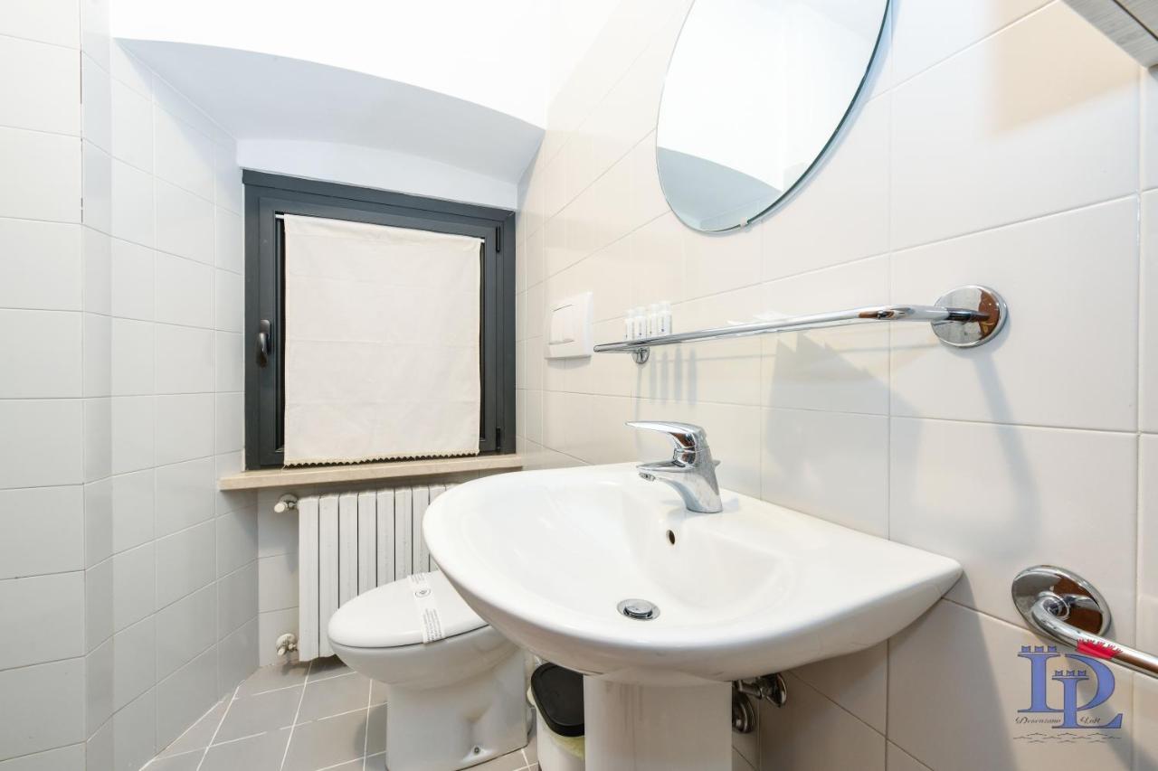 Ferienwohnung Desenzanoloft Blue Lake Star Desenzano del Garda Exterior foto