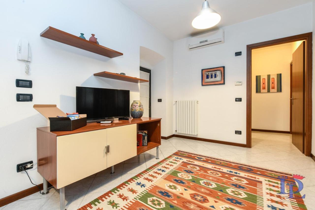Ferienwohnung Desenzanoloft Blue Lake Star Desenzano del Garda Exterior foto